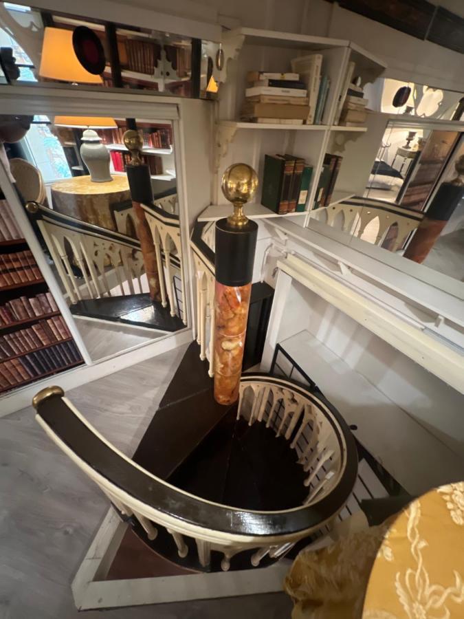 Av Montaigne Champs Elysee 파리 외부 사진